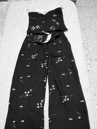 Conjunto Zara Top y Pantalón Estampado
