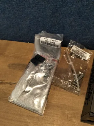 Aruba 2530-8G J9777A Switch 8G 2SFP L2