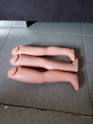 3 Piernas Muñeco Lucas y Nancy