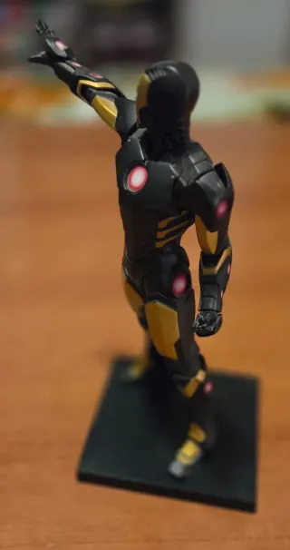 Figura Iron Man Kotobukiya