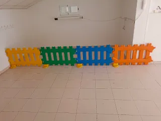 Barreras de plástico para separar espacios