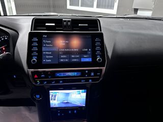 TOYOTA Land Cruiser D-4D GX