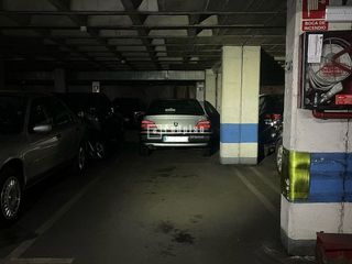 Garaje en venta en Valderas - Los Castillos en Alcorcón