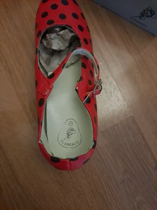 Zapatos Flamenco Rojos Lunares Negros