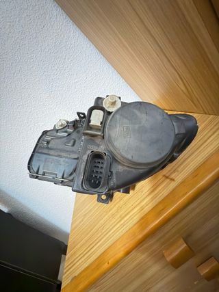 Faros Delanteros Seat Leon 2