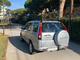 Honda CR-V plateado