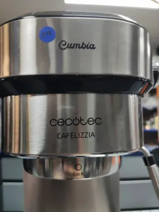 Cafetera Cecotec Cafelizzia Cumbia