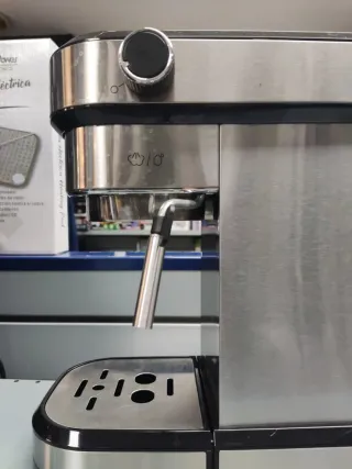 Cafetera Cecotec Cafelizzia Cumbia