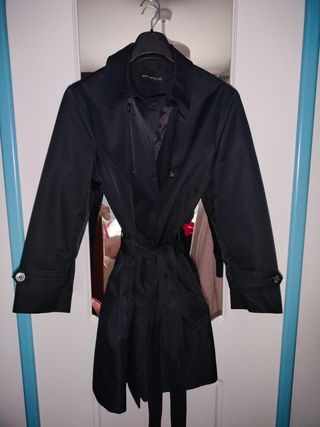 Gabardina negra Encuentro sin estrenar