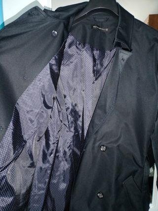 Gabardina negra Encuentro sin estrenar