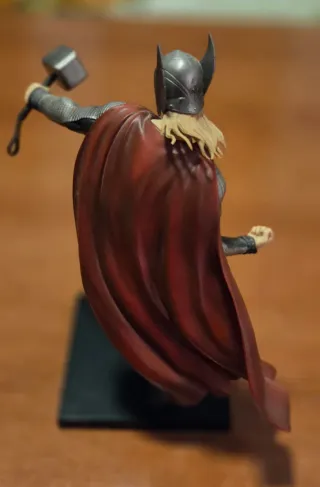 Figura Thor Kotobukiya
