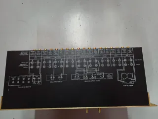 DBX 200 Selector de Ruta de Programa