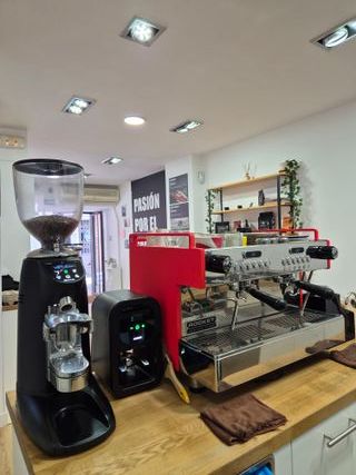 Traspaso local equipado Vilanova centro