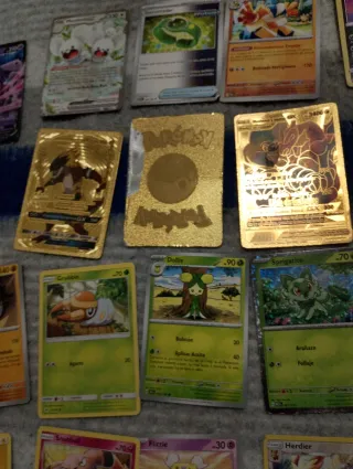 24Cartas Pokémon