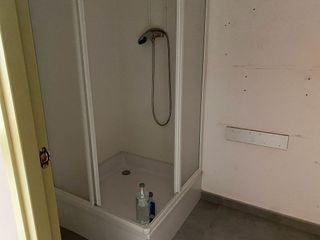 Local comercial en alquiler en Instituts - Universitat en Lleida