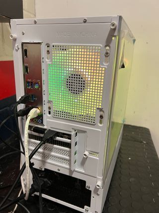 PC Gaming i5-10a GTX 1650 16GB RAM 256M.2 /1tb HDD