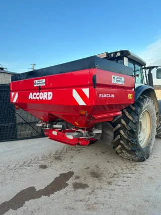 Abonadora Kverneland Exacta-HL