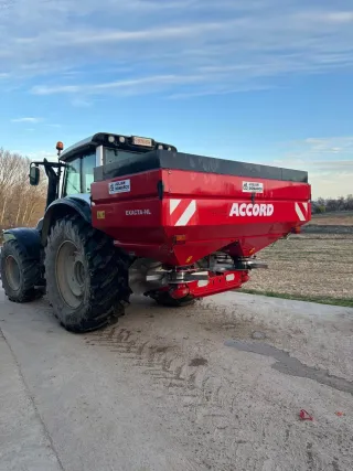 Abonadora Kverneland Exacta-HL