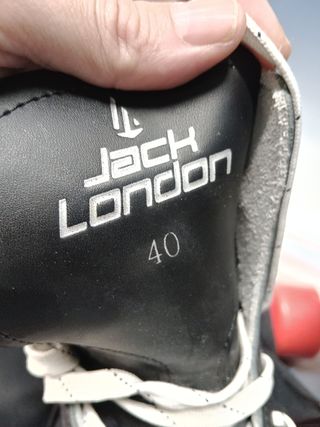 Patines 4 ruedas Jack London modelo artistico, talla 40 ( tambien 39) + protecciones y bolsa