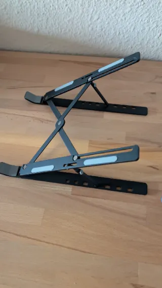 Soporte Portátil/Tablet Ajustable