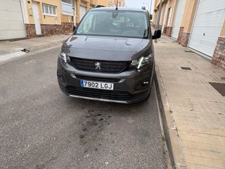 Peugeot riffter 130cv automática modelo gt line