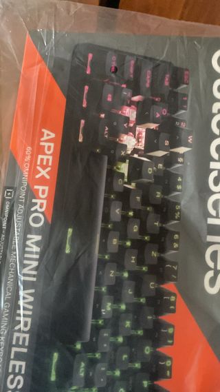 SteelSeries Apex Pro Mini Wireless Teclado