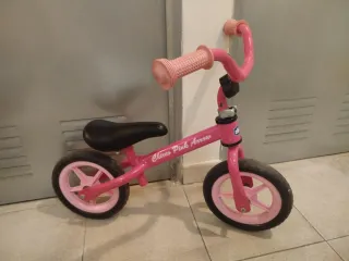 Bicicleta de equilibrio rosa Chicco