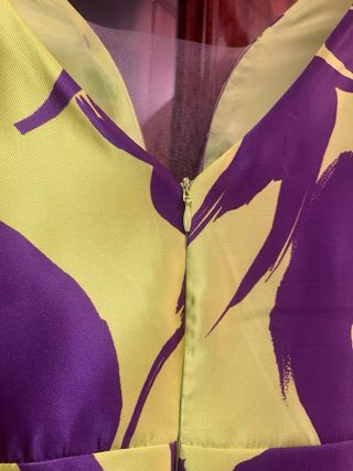 Vestido elegante verde y morado