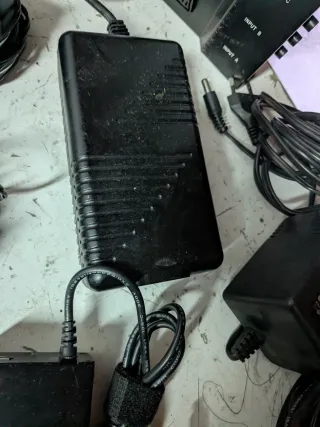 Stock trasformatori e componenti elettrici