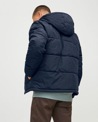 Chaqueta acolchada Jack and Jones Talla XL (NUEVA)