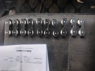 Ruedasparapuertasdealuminio(pack 9)3euros la unida