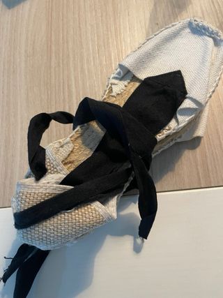 Espardeñas beige talla 35 y talla 37