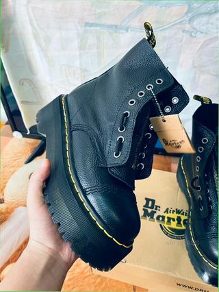 Dr. Martens 1460 Talla 38 Nuevas Caja