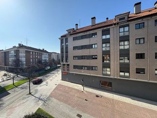 Piso en alquiler en Natahoyo en Gijón