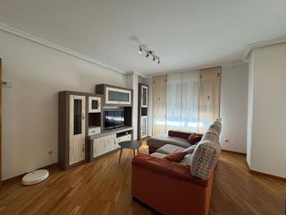 Piso en alquiler en Natahoyo en Gijón