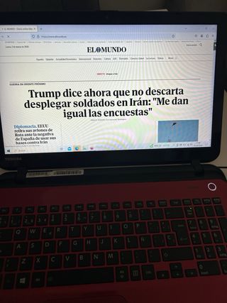 Portátil Toshiba Satellite L50 i7 4GB 500GB