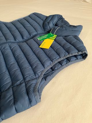 Chaleco acolchado Benetton XL sin estrenar