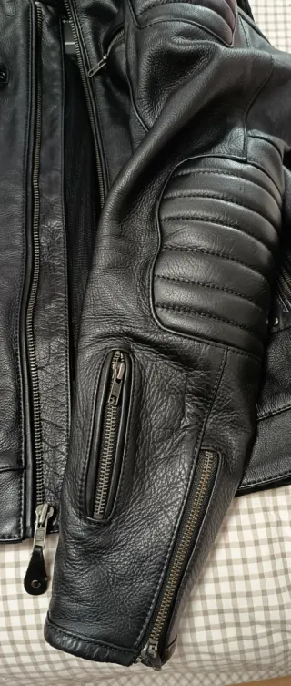 Chaqueta de cuero John Doe Negra