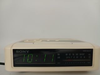 Radio Despertador Sony ICF-C250 Beige