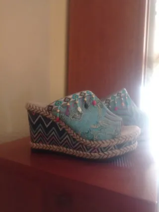 Sandalias cuña verano sin usar