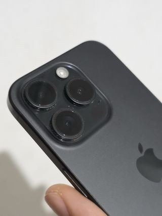 iPhone 15 Pro  Negro/Gris