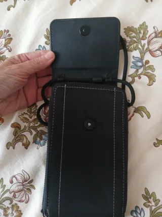 Bolso móvil Parfois beige y negro