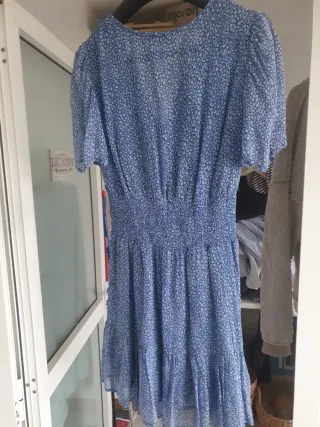 Vestido corto verano flores azules