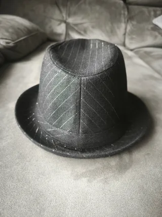 Gorro Pimkie Negro y Plata