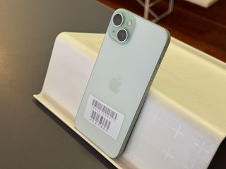 iPhone 15+ de 256 Gb - GARANTIA