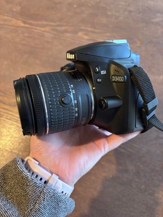 Nikon D3400 - Como Nova