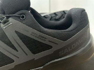 Zapatillas Salomon Talla 44 Negras Waterproof