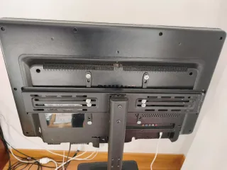 TV Philips 32 pulgadas FHD 32PFL5405H/12 con mando