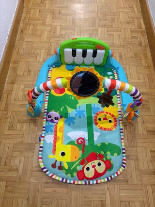 Manta de juego para bebé con piano
