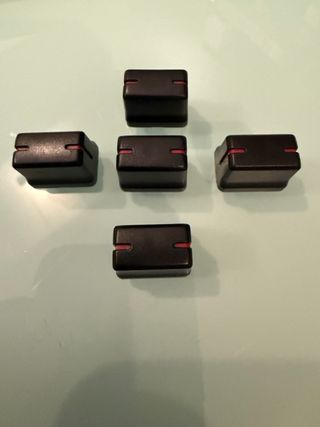 Set 5x Tappi Fader ROSSI per Mixer